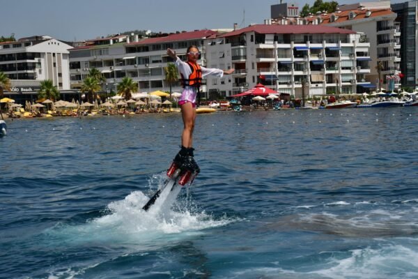 FLY BOARD